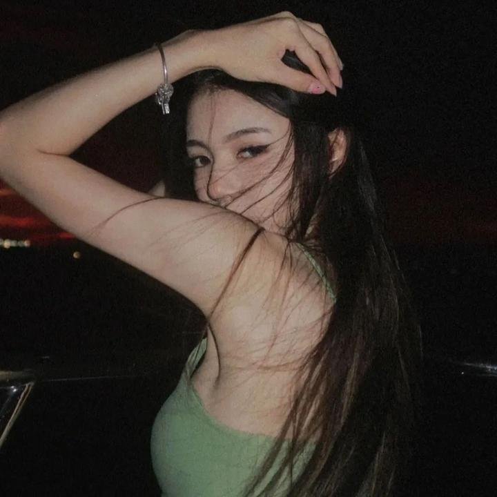 爱情的诞生 封面